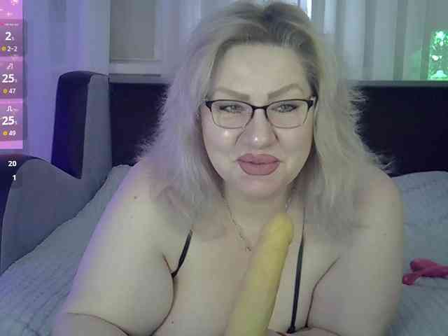 AngelinaGlam's sex show image