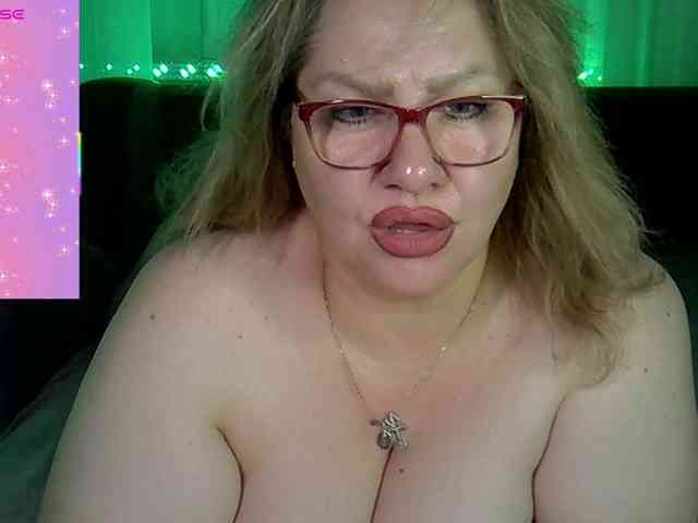 AngelinaGlam's sex show image