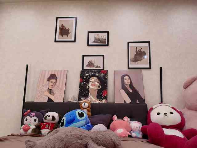 dolly-ll's sex show image