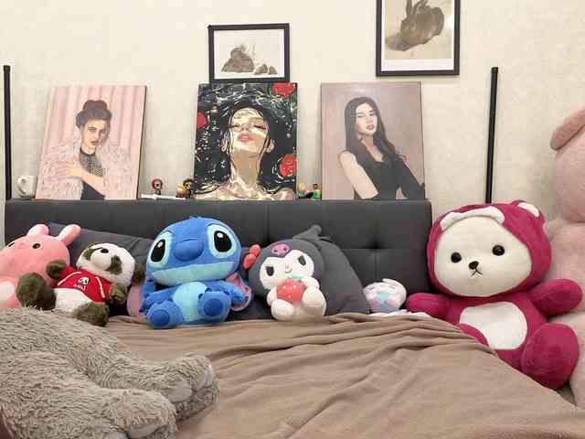 dolly-ll's sex show image