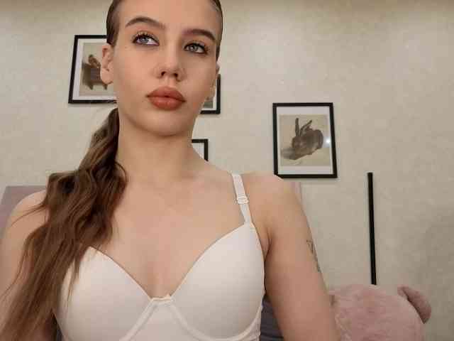 dolly-ll's sex show image