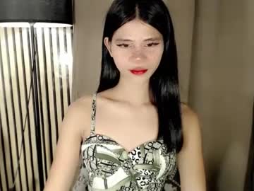 yourfavoratevivian's sex show image