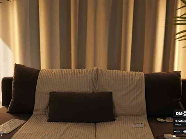 -Vivian-'s sex show image -Vivian-'s sex show image