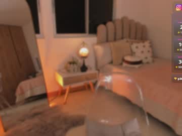 Изображение секс-шоу модели andreathomson