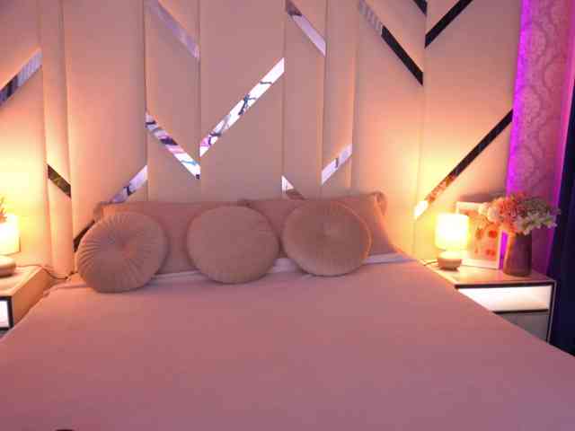 Sexshow-Bild von FloraGreys