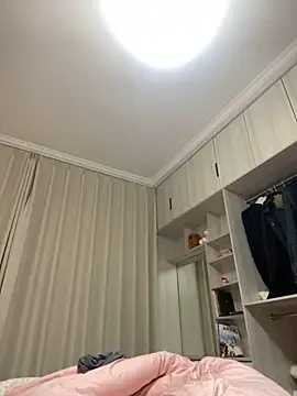 XiaoGui10's sex show image XiaoGui10's sex show image