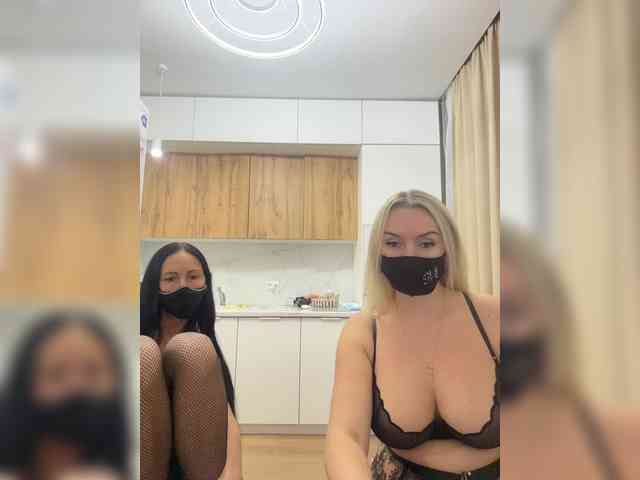 Milana555550's sex show image