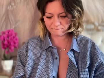 kiradivine's sex show image kiradivine's sex show image