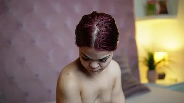 MaiaMini's sex show image MaiaMini's sex show image