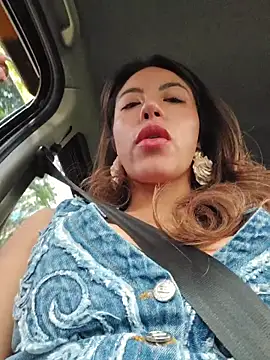 Изображение секс-шоу модели Karen_San_Miguel Изображение секс-шоу модели Karen_San_Miguel