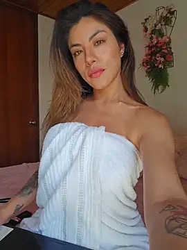 Karen_San_Miguel's sex show image