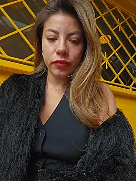 Karen_San_Miguel's sex show image