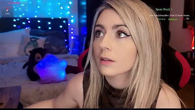 Sexshow-Bild von Lisaonthemoon Sexshow-Bild von Lisaonthemoon