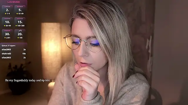 Sexshow-Bild von Lisaonthemoon Sexshow-Bild von Lisaonthemoon