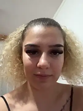CrazyJessika's sex show image