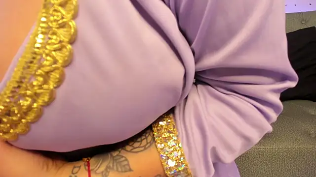 Изображение секс-шоу модели kithana_jazmin