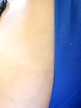 sarasara2410's sex show image