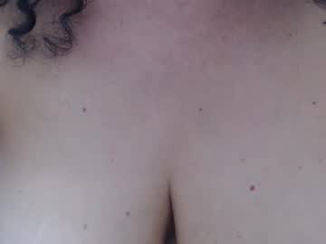 horny_mommy17's sex show image