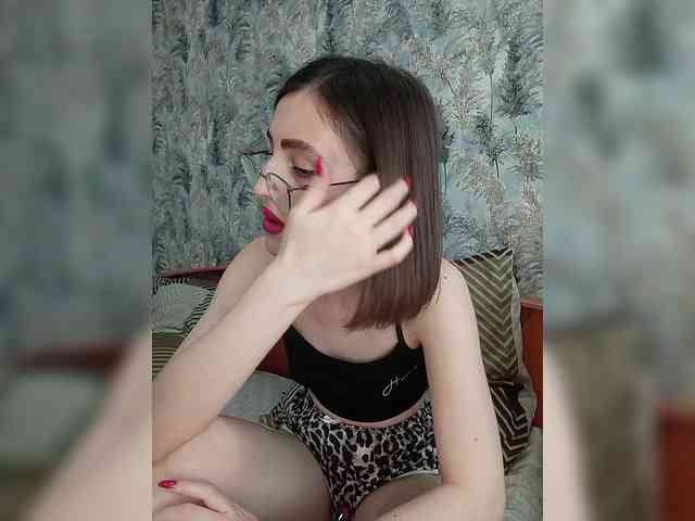 Изображение секс-шоу модели kiska-kira Изображение секс-шоу модели kiska-kira