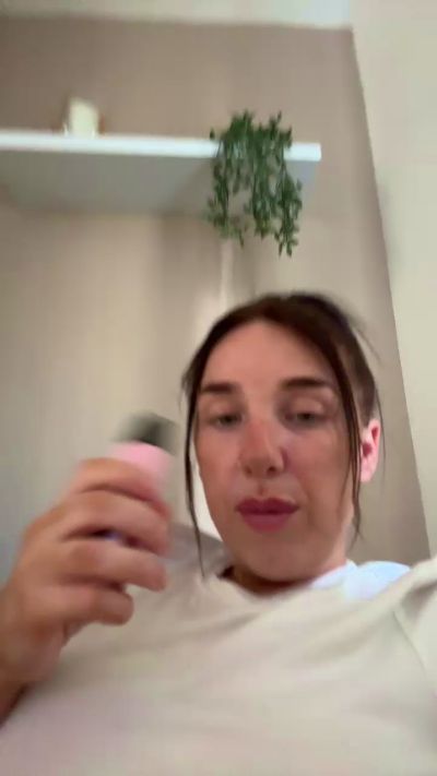 Изображение секс-шоу модели Therealrose Изображение секс-шоу модели Therealrose