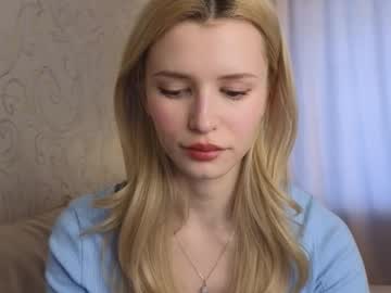 yennaone's sex show image