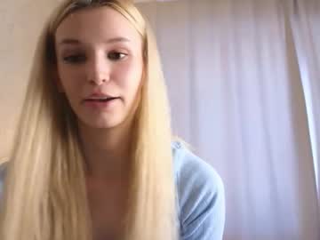 yennaone's sex show image