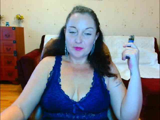 Alice3694's sex show image
