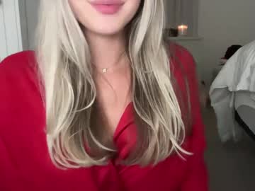 Изображение секс-шоу модели luvaimee