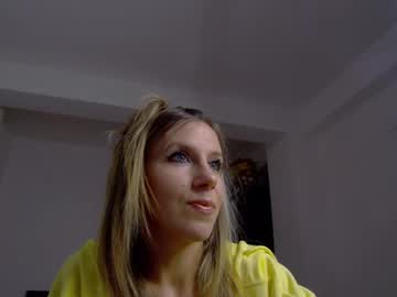 sellena_angels's sex show image