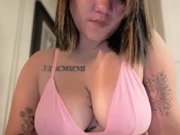 momgoeswild's sex show image momgoeswild's sex show image