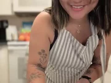 momgoeswild's sex show image momgoeswild's sex show image