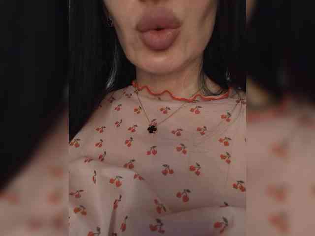 Изображение секс-шоу модели Mikki88K