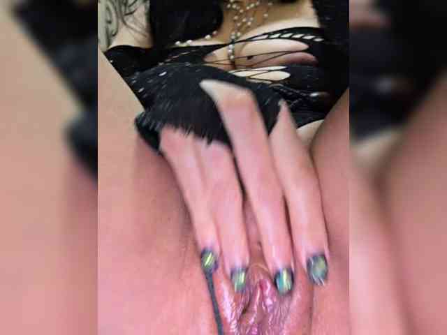 xxxDirtyBitchxxx's sex show image