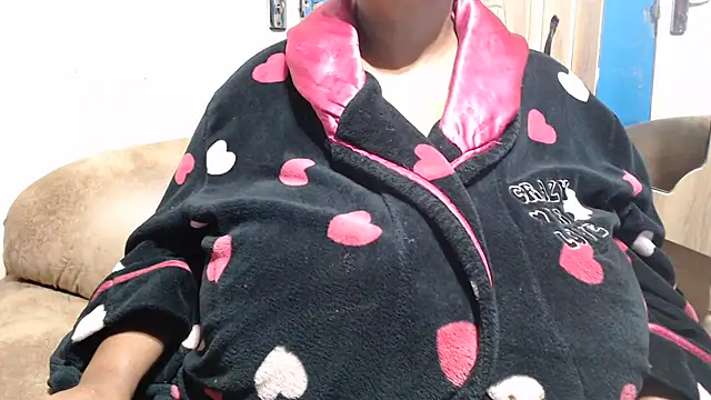 CUTEFIRMMELONSS's sex show image