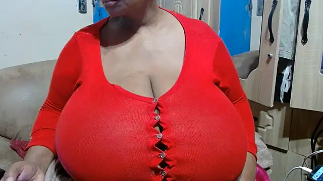 CUTEFIRMMELONSS's sex show image