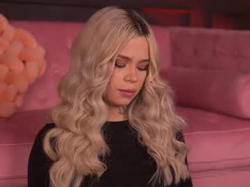 Изображение секс-шоу модели nickybennz Изображение секс-шоу модели nickybennz