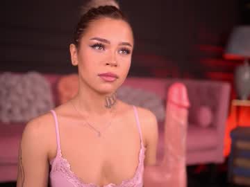 Изображение секс-шоу модели nickybennz Изображение секс-шоу модели nickybennz