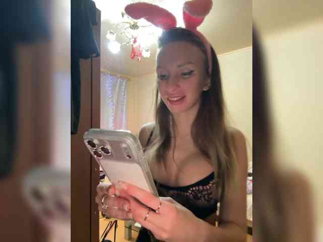 Изображение секс-шоу модели GoldPussy69