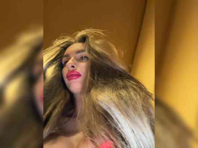 Sexshow-Bild von GoldPussy69