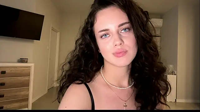 A_Milly's sex show image