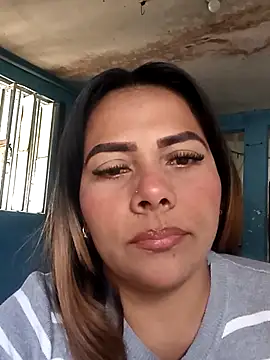 camila_rogue's sex show image camila_rogue's sex show image