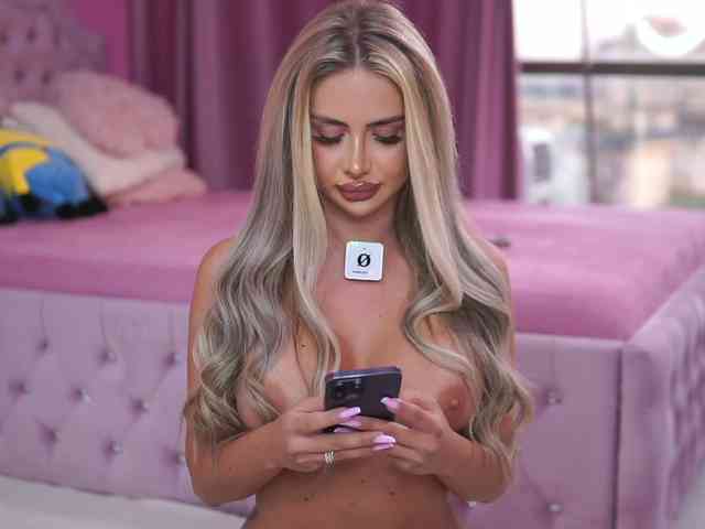 AshleysinnX's sex show image