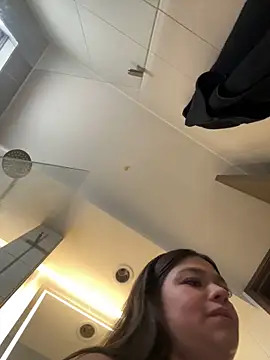 Sexshow-Bild von Alyshanon18 Sexshow-Bild von Alyshanon18