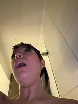 Sexshow-Bild von Alyshanon18