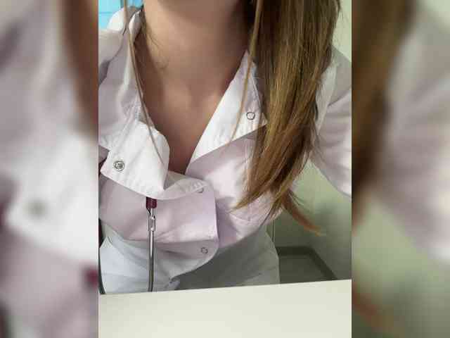 Adelaida1001's sex show image