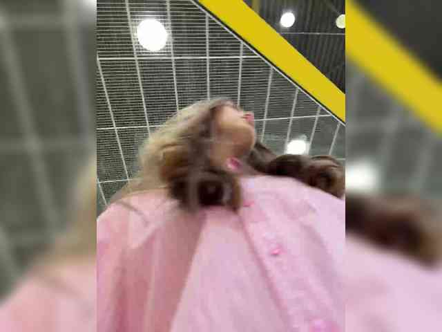 Adelaida1001's sex show image