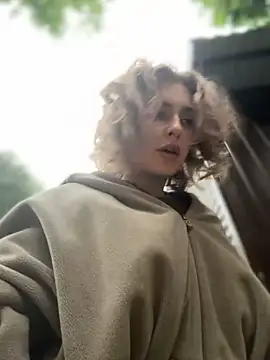 Изображение секс-шоу модели KellyKeler