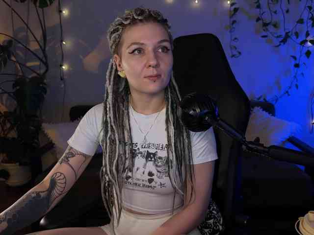 Изображение секс-шоу модели bySOVA