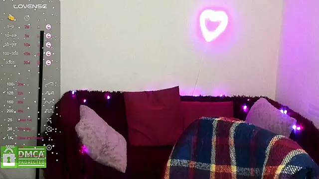 Muse_kitty_jenia's sex show image Muse_kitty_jenia's sex show image