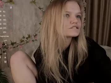 shellyboom's sex show image